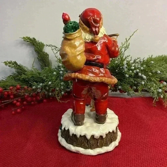 Home for the holidays vision of Santa Claus music box and figurine. New in box - Picture 4 of 5